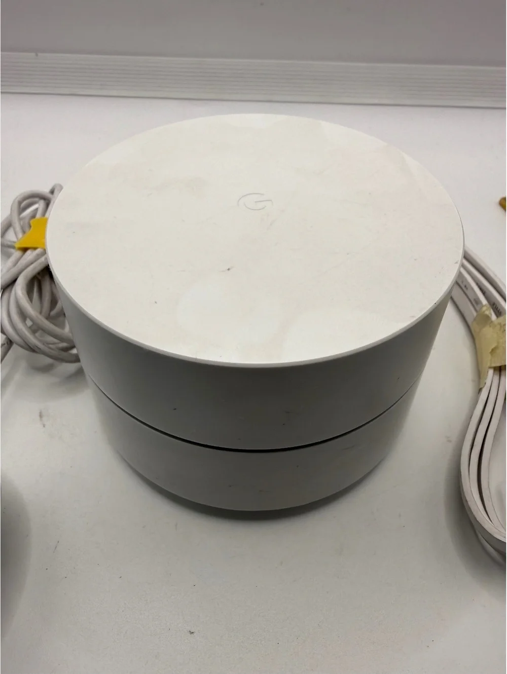 Google gj2cq  Wifi Router with Power Adapter and Ethernet Cable
